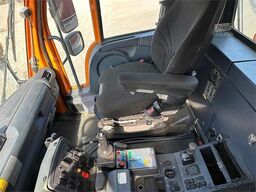 Mercedes-Benz Unimog U4000 mit Kipppritsche