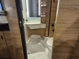 Knaus L!VE WAVE 650 MEG Black Selection *bis 5 Tage Probewohnen*