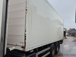 SCANIA P410 6x2 Kühlkoffer mit lbw + Anhänger Bj 2015