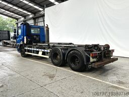 DAF CF 85 360  - 10 roues / 10 reifen