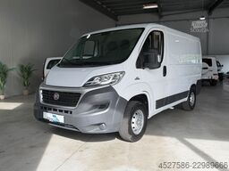 FIAT Ducato 2.0L L1/H1*KURZ&Flach*120TKM*AHK*TÜV NEU