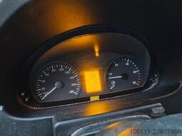 MERCEDES-BENZ Sprinter II Kasten 318/319 CDI V6MAXI/KLIMA/AHK.