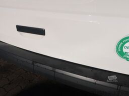 VOLKSWAGEN T6 Transporter Kombi lang/Klima/9 Sitze/FN: 142