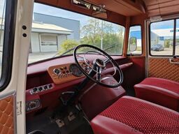 MERCEDES-BENZ Vorgänger Sprinter O 319 Samba mit Faltdach AC