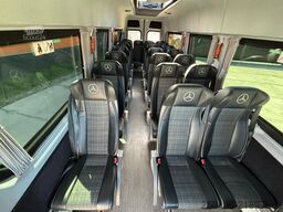 Mercedes-Benz Sprinter 516 CDI 22 SEATS / AC