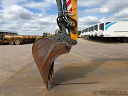 Liebherr A920