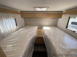 Adria Matrix 60 Years selection 670SL