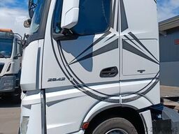 MERCEDES-BENZ Actros 2542 / Volumen / German / wenig KM
