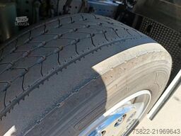 MERCEDES-BENZ Actros 2542 / Volumen / German / wenig KM