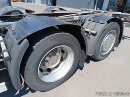 MERCEDES-BENZ Actros 2542 / Volumen / German / wenig KM