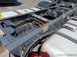 MERCEDES-BENZ Actros 2542 / Volumen / German / wenig KM