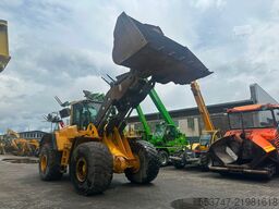 Volvo Volvo 220F