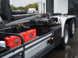 Volvo FH 4 / 6x2 HAKOWIEC / KLIMA P / 1077