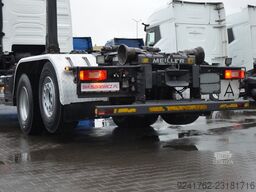 Volvo FH 4 / 6x2 HAKOWIEC / KLIMA P / 1077