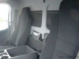 Mercedes-Benz Atego 1224 L AHK Alu Standheizung Navi