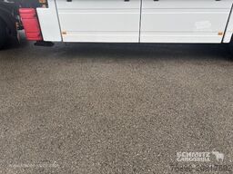 Schmitz Cargobull Semitrailer Reefer Standard divu klāju
