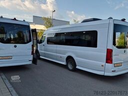 MERCEDES-BENZ Sprinter 515 Heckniederflur 2 x vorhanden