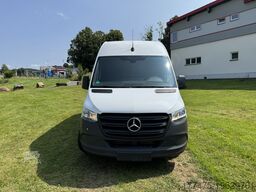 Mercedes-Benz Sprinter III 214 L2H2
