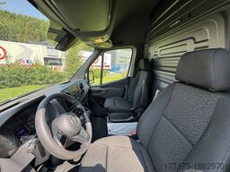 Mercedes-Benz Sprinter III 214 L2H2