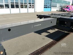 RENDERS EURO 800 / LIFT /20/30/40/45 2x 20 HC LIFTACHSE