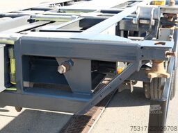 RENDERS EURO 800 / LIFT /20/30/40/45 2x 20 HC LIFTACHSE
