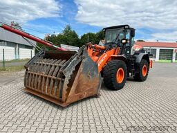 HITACHI ZW 180-6 / Hochkippschaufel / Waage