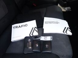 RENAULT Trafic Kasten L1H1 Tüv Neu 1Hand Klima Tempomat