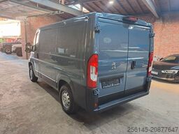 PEUGEOT Boxer Kasten L1 H1 Klima Kamera Tempo Tüv E6