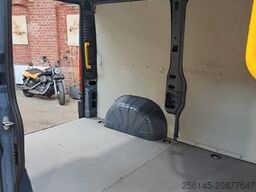 PEUGEOT Boxer Kasten L1 H1 Klima Kamera Tempo Tüv E6