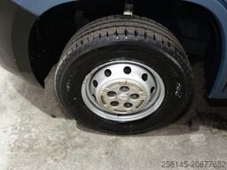 PEUGEOT Boxer Kasten L1 H1 Klima Kamera Tempo Tüv E6