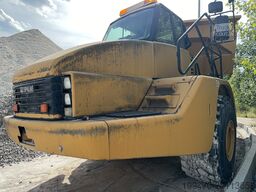 Caterpillar 740