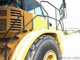 Caterpillar 740