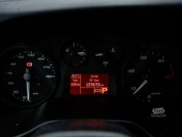 IVECO 50C18 3.0L | Bakwagen met laadklep | Climatic |