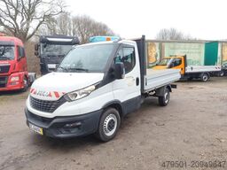 IVECO Daily Fahrgestell Einzelkabine 35S14*AHK*3,50M