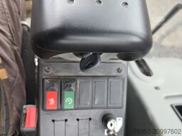 Kramer 8085 T Teleskopradlader