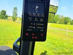 Valtra Q305