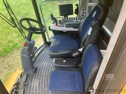New Holland CR 9.80