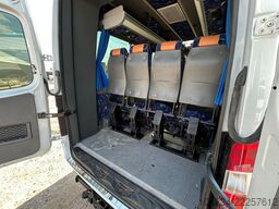 MERCEDES-BENZ Sprinter 519