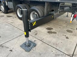 Mercedes-Benz Arocs 4140 K 8x4 Crane Truck