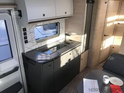 Fendt Apero Activ 560 SKM Mod.2026 2000kg Dekopaket