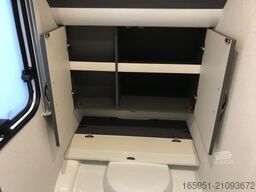 Hobby Excellent 560 CFe 2000kg Alufelgen Schwarz