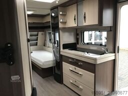 Hobby Prestige 495 UL MoverWigo MarkiseFahrradträger