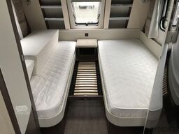 Hobby Prestige 495 UL MoverWigo MarkiseFahrradträger