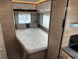 Knaus Südwind 500 UF 60 YEARS Heckfenster 60Years