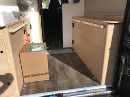 Sunlight Camper Van Cliff 600 IC-Sondermodell, Automatikgetriebe