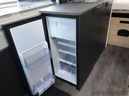 Sunlight Camper Van Cliff 600 IC-Sondermodell, Automatikgetriebe