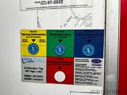 IVECO Euro Cargo  120 E 21  Carrier