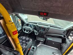 IVECO Daily Heckniederflur Elektro City Stock