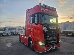 SCANIA S500 con motore 127.000 Km