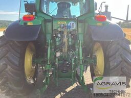 John Deere 6920